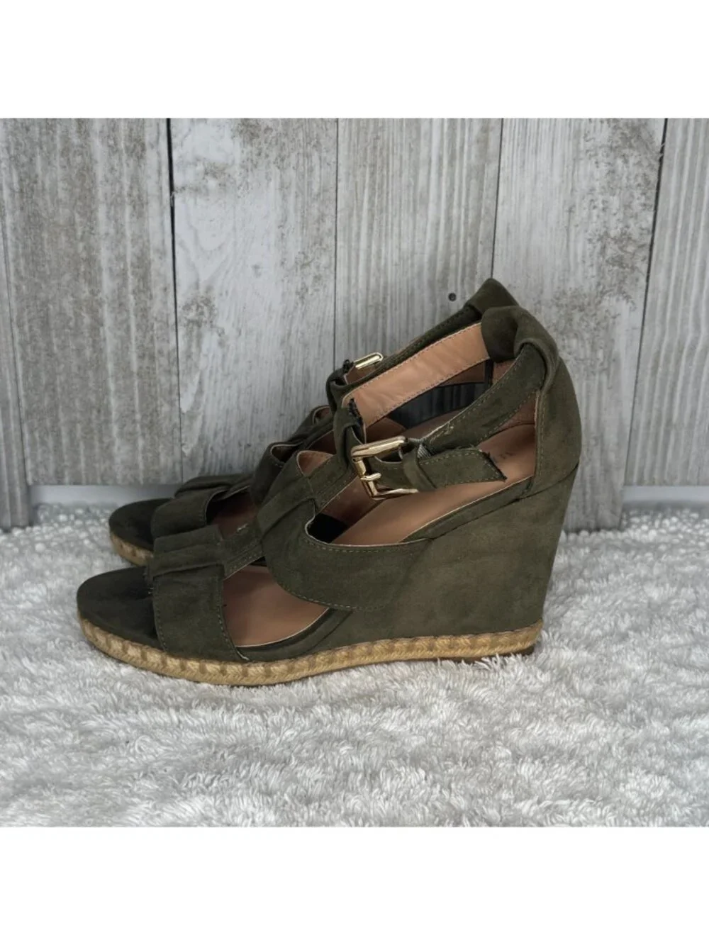 Merona Olive Green Wedge Sandals 6